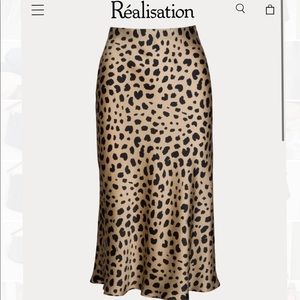 Realisation Par Naomi Skirt